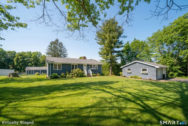 15 Wahconah Drive, Bozrah, CT 06334