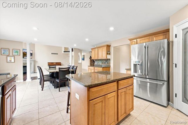 55513 Caesars Drive, Shelby Charter Township, MI 48315