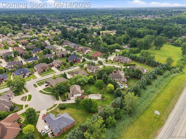 55513 Caesars Drive, Shelby Charter Township, MI 48315