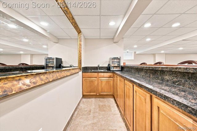 55513 Caesars Drive, Shelby Charter Township, MI 48315