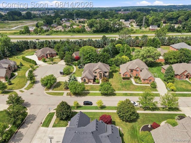 55513 Caesars Drive, Shelby Charter Township, MI 48315