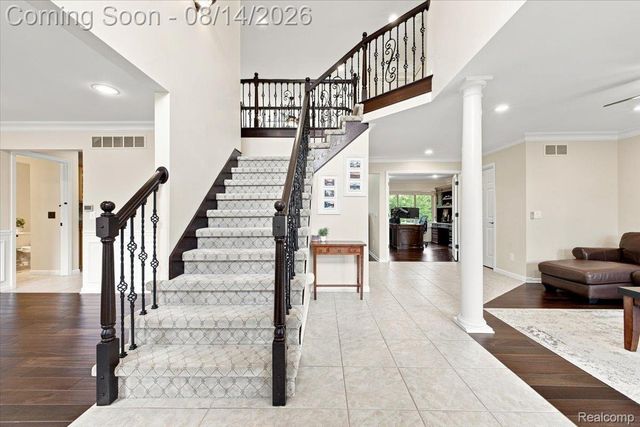 55513 Caesars Drive, Shelby Charter Township, MI 48315