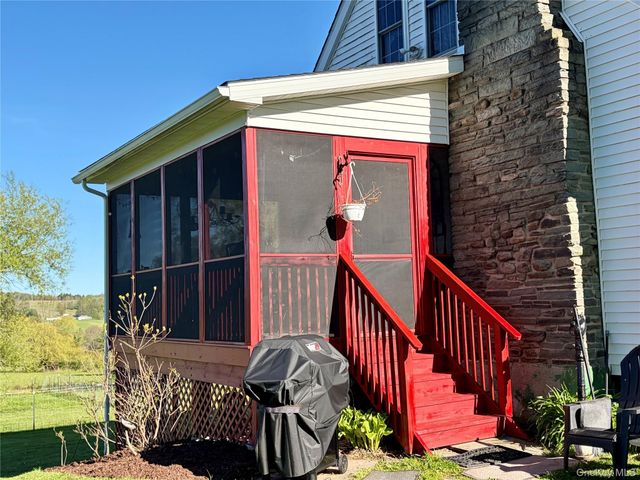 519 County Route 164, Callicoon, NY 12723