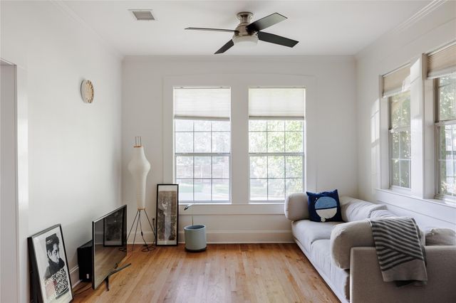 902 E 13th ST A, Austin, TX 78702