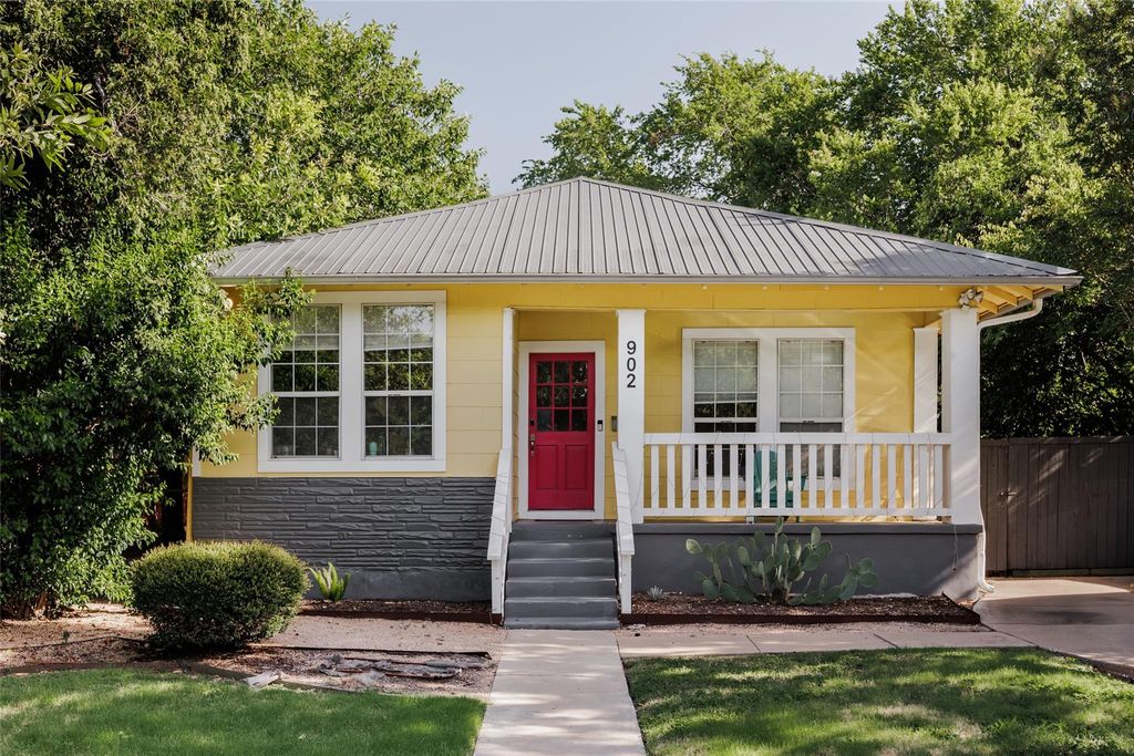 902 E 13th ST A, Austin, TX 78702