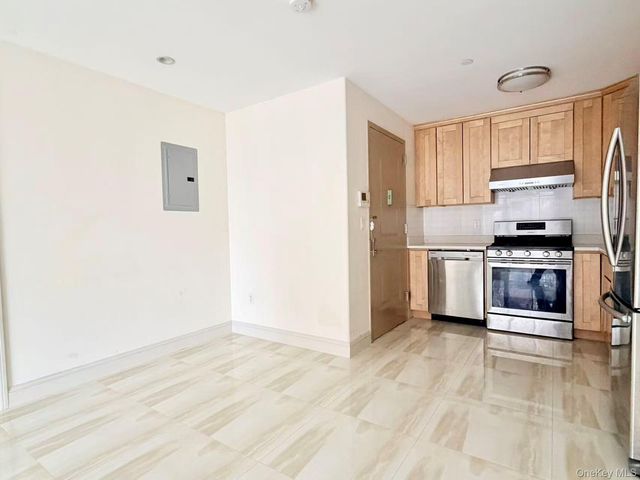65-38 Austin Street 3F, Rego Park, NY 11374