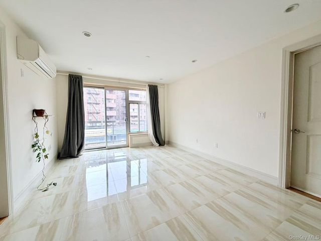 65-38 Austin Street 3F, Rego Park, NY 11374