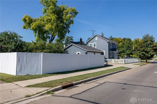 1030 Mckaig Avenue, Troy, OH 45373