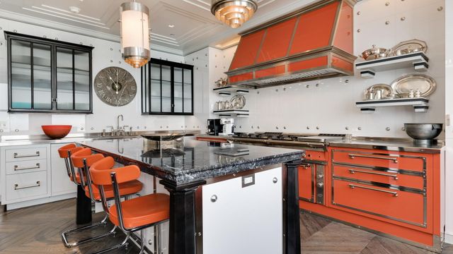 159 E WALTON Place 31A, Chicago, IL 60611