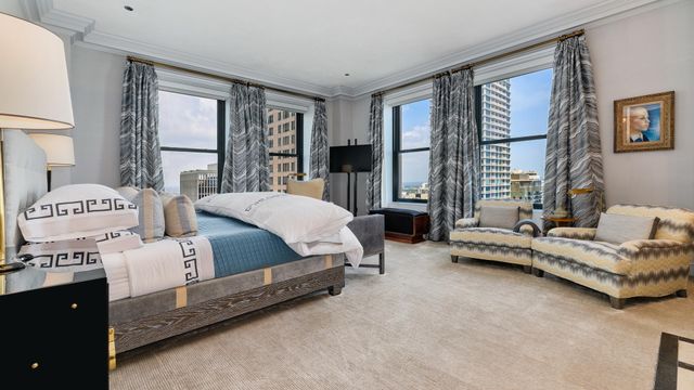 159 E WALTON Place 31A, Chicago, IL 60611