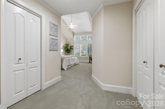5740 Ballinard Lane, Charlotte, NC 28277
