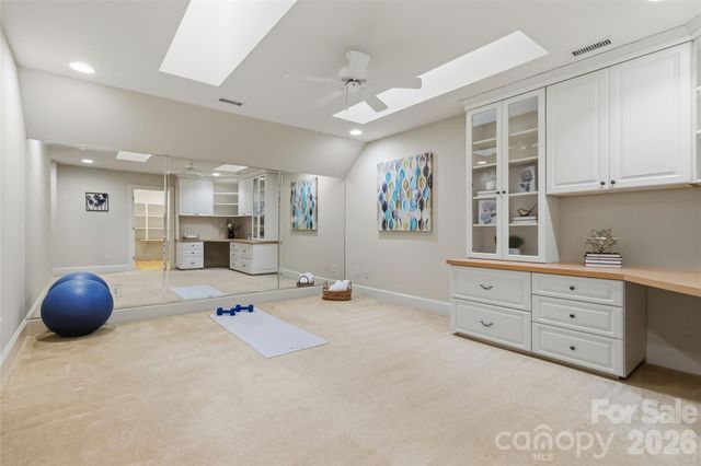 5740 Ballinard Lane, Charlotte, NC 28277