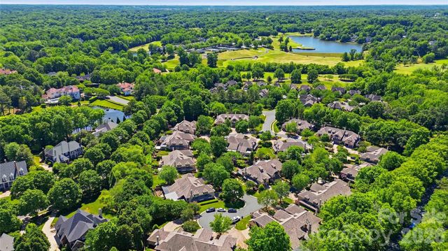 5740 Ballinard Lane, Charlotte, NC 28277