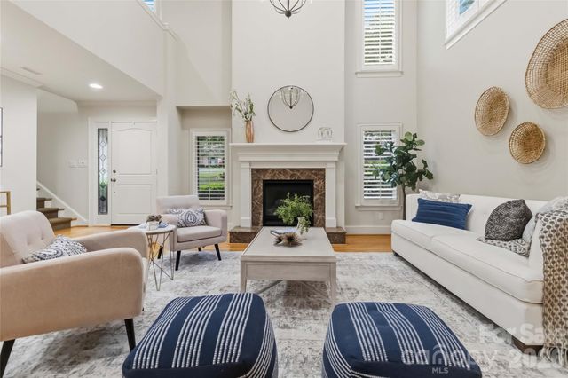 5740 Ballinard Lane, Charlotte, NC 28277