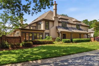 5740 Ballinard Lane, Charlotte, NC 28277