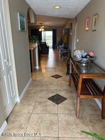 3165 N Atlantic Avenue C208, Cocoa Beach, FL 32931