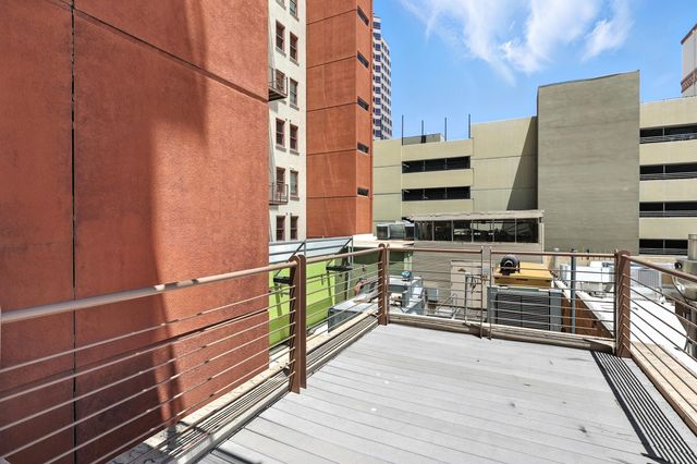 219 Central Avenue NW 306, Albuquerque, NM 87102