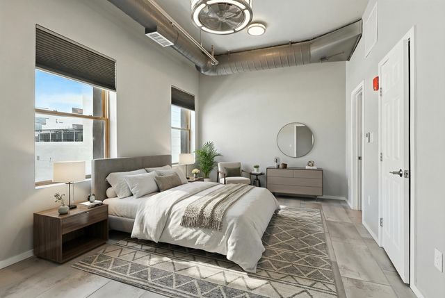 219 Central Avenue NW 306, Albuquerque, NM 87102