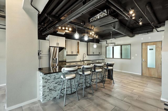 219 Central Avenue NW 306, Albuquerque, NM 87102