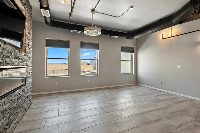 219 Central Avenue NW 306, Albuquerque, NM 87102