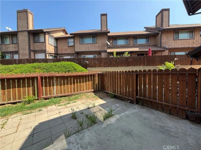 1991 Central Avenue, Highland, CA 92346