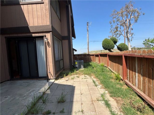 1991 Central Avenue, Highland, CA 92346