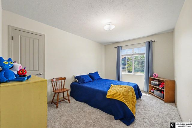 4410 Waterford Avenue, Bellevue, NE 68123