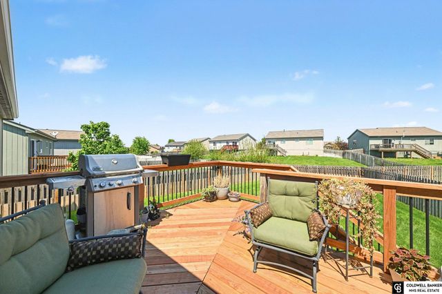4410 Waterford Avenue, Bellevue, NE 68123