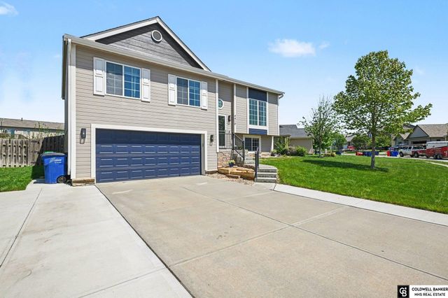 4410 Waterford Avenue, Bellevue, NE 68123