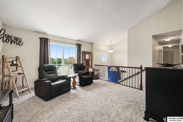 4410 Waterford Avenue, Bellevue, NE 68123