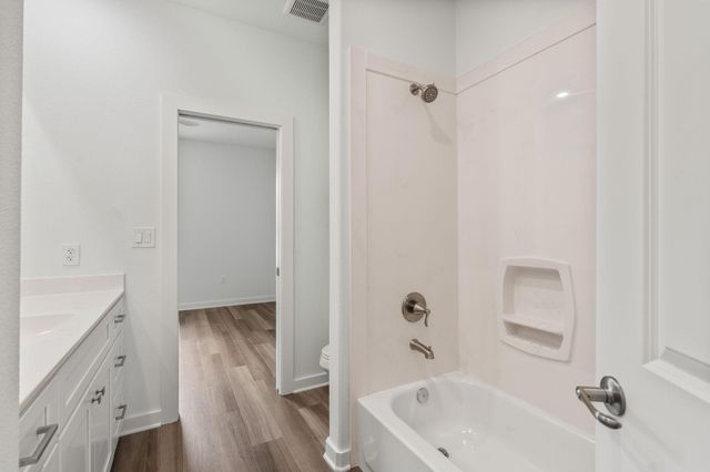 2112 Fm 3186 D6 D6, Onalaska, TX 77360
