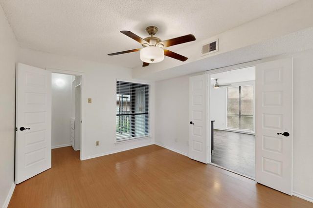 7522 Holly Hill Drive 14, Dallas, TX 75231