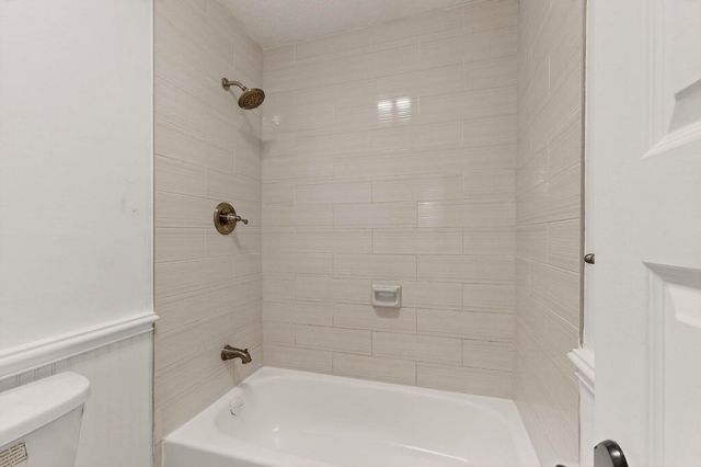 7522 Holly Hill Drive 14, Dallas, TX 75231