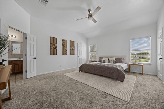 4506 Western Lake DR, Round Rock, TX 78665