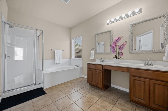 4506 Western Lake DR, Round Rock, TX 78665