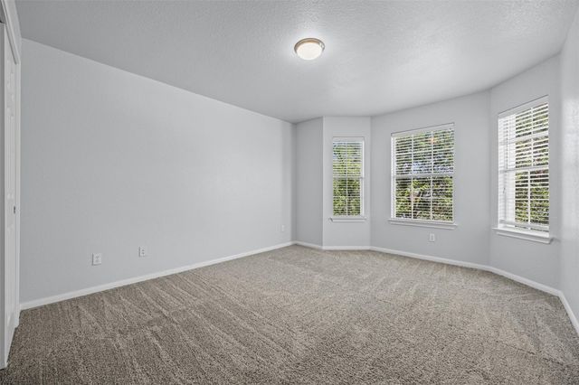 4506 Western Lake DR, Round Rock, TX 78665
