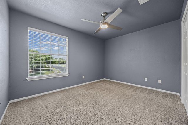4506 Western Lake DR, Round Rock, TX 78665