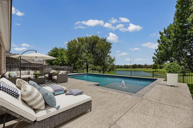 4506 Western Lake DR, Round Rock, TX 78665