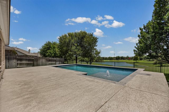 4506 Western Lake DR, Round Rock, TX 78665
