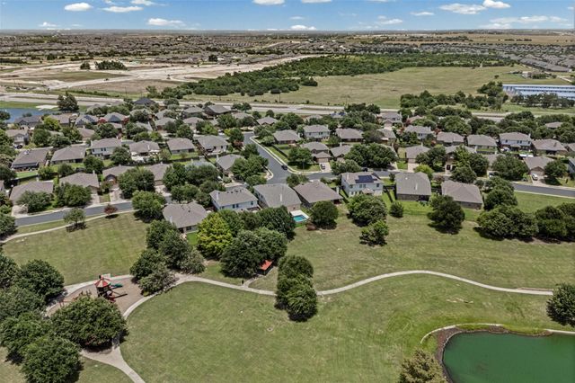 4506 Western Lake DR, Round Rock, TX 78665