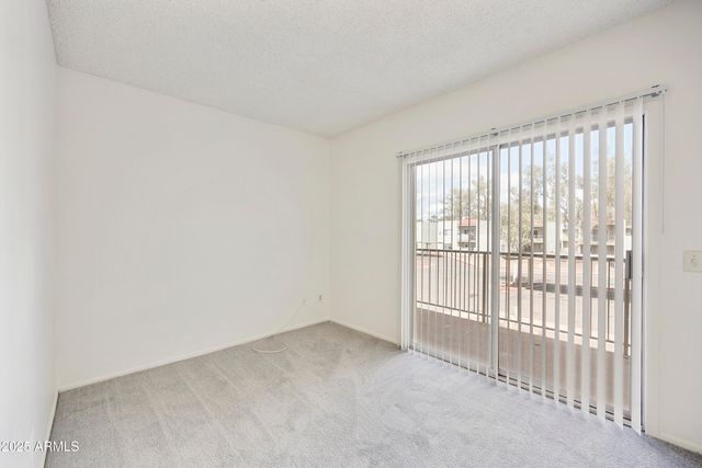 2837 E MARCONI Avenue 101, Phoenix, AZ 85032