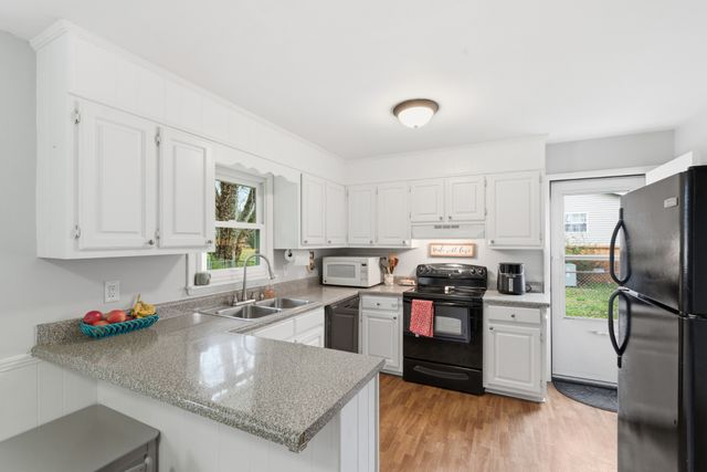 145 Totty Dr, Hohenwald, TN 38462