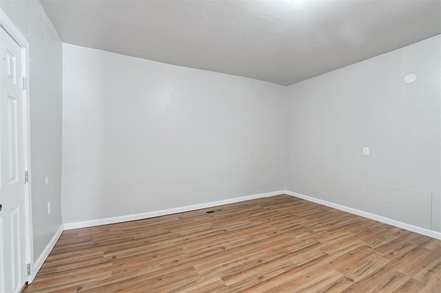 516 W Martin Street, El Reno, OK 73036
