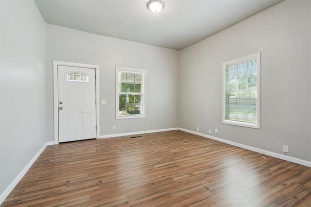 516 W Martin Street, El Reno, OK 73036