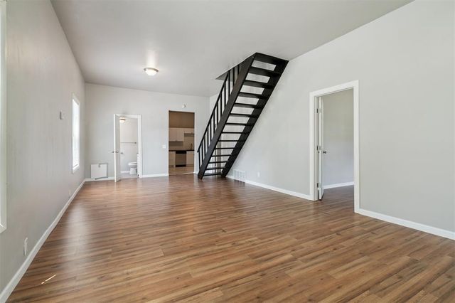 516 W Martin Street, El Reno, OK 73036