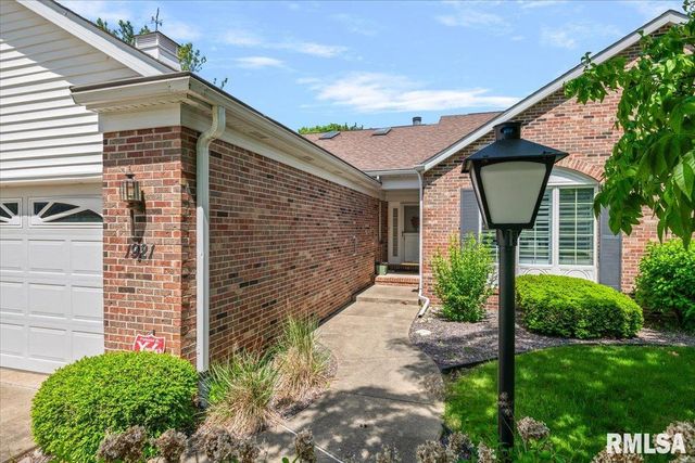 1921 TURNBERRY Court, Springfield, IL 62704