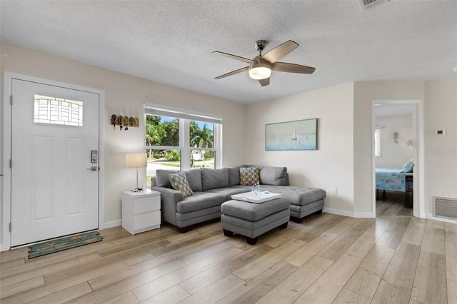 5231 POMPANO ROAD, Venice, FL 34293