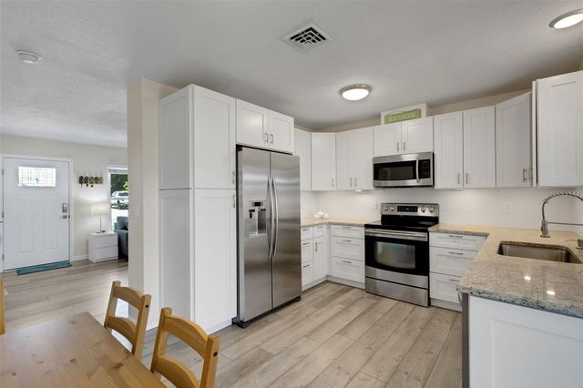 5231 POMPANO ROAD, Venice, FL 34293