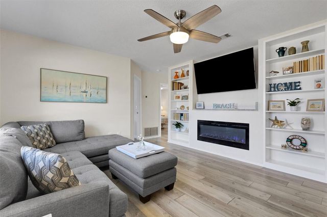 5231 POMPANO ROAD, Venice, FL 34293