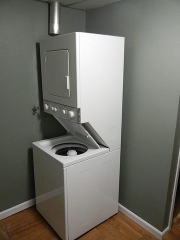 506 E Cook Street, Portage, WI 53901
